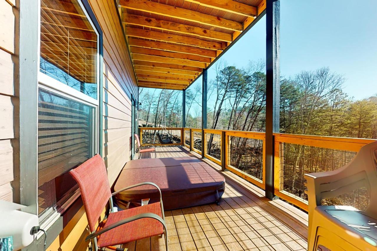 Fiesta Hills Hideaway Villa Sevierville Exteriör bild