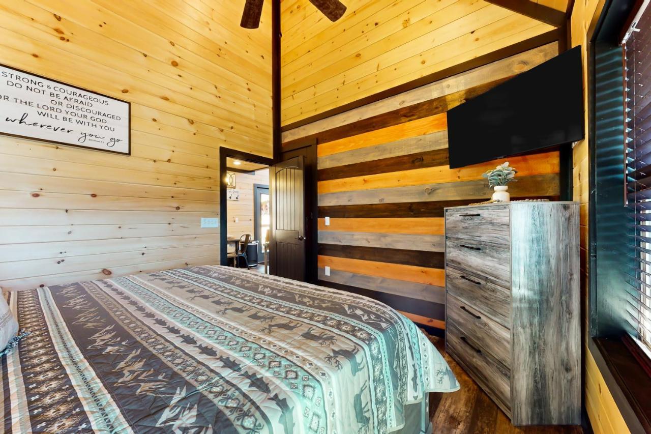 Fiesta Hills Hideaway Villa Sevierville Exteriör bild